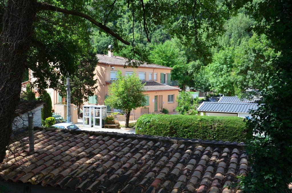 Camping Hotel Les Rives Du Loup Tourrettes-sur-Loup Kültér fotó