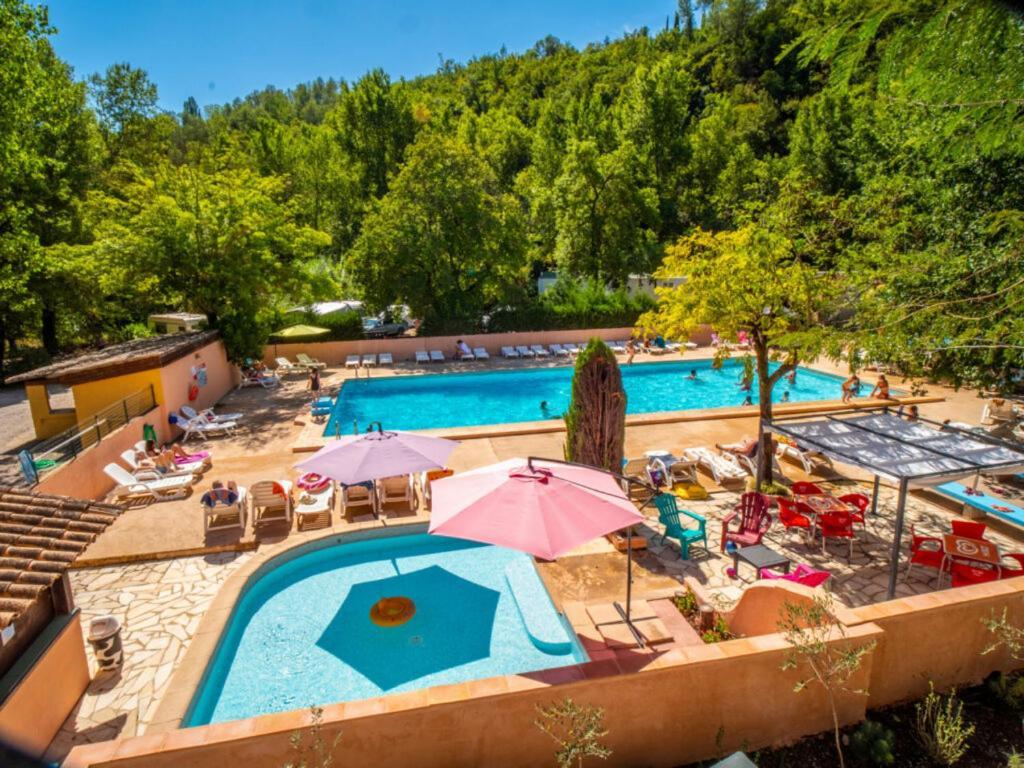 Camping Hotel Les Rives Du Loup Tourrettes-sur-Loup Kültér fotó
