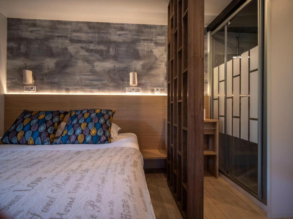 Camping Hotel Les Rives Du Loup Tourrettes-sur-Loup Kültér fotó