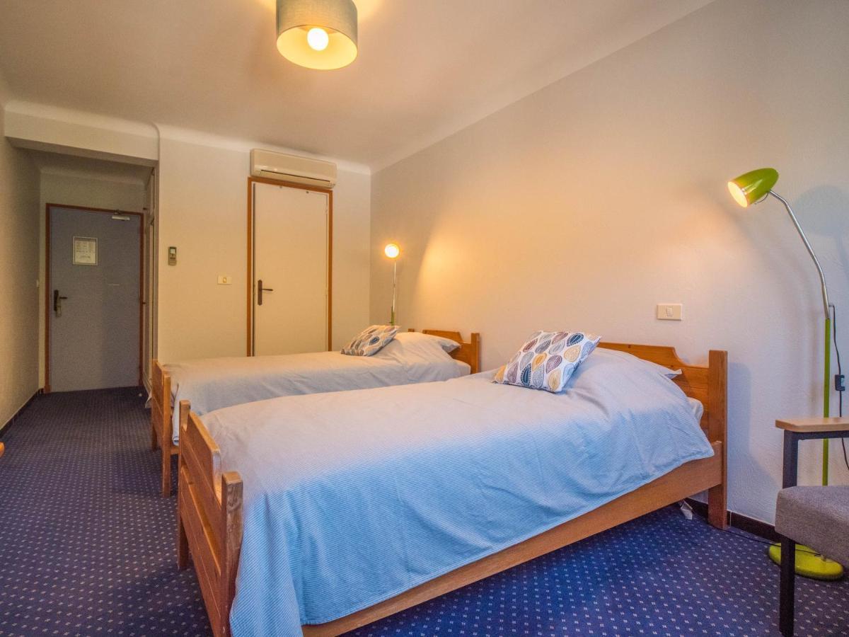 Camping Hotel Les Rives Du Loup Tourrettes-sur-Loup Kültér fotó