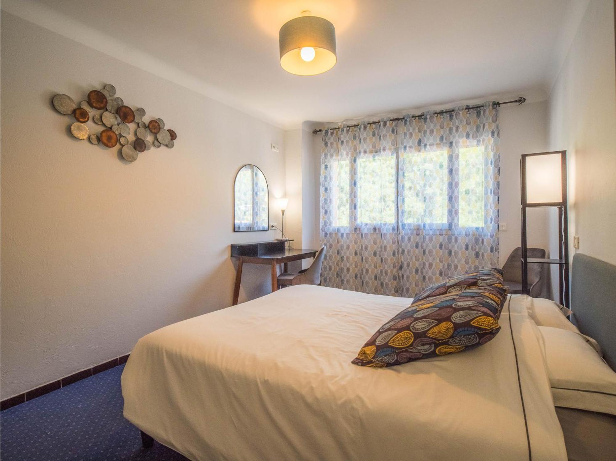 Camping Hotel Les Rives Du Loup Tourrettes-sur-Loup Kültér fotó