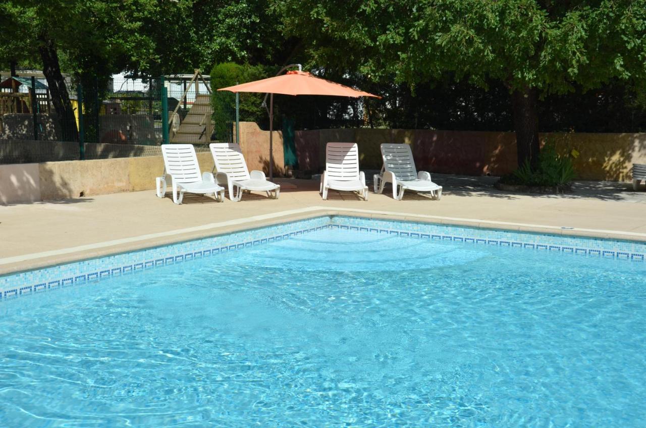 Camping Hotel Les Rives Du Loup Tourrettes-sur-Loup Szoba fotó